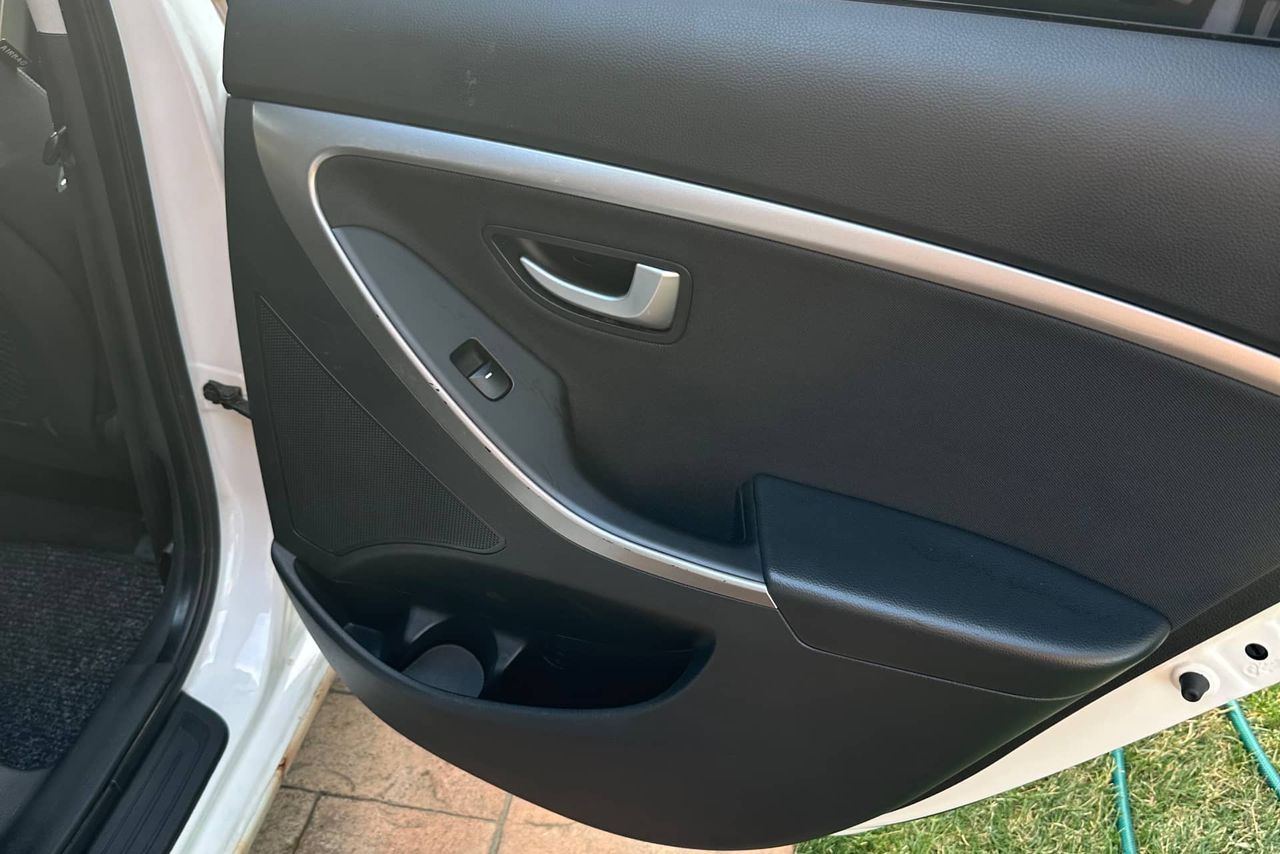 Hyundai I30 - Image 35