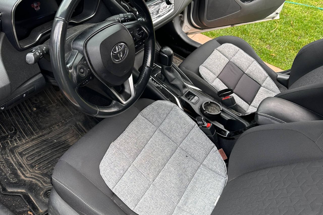 Toyota Yaris - Image 2