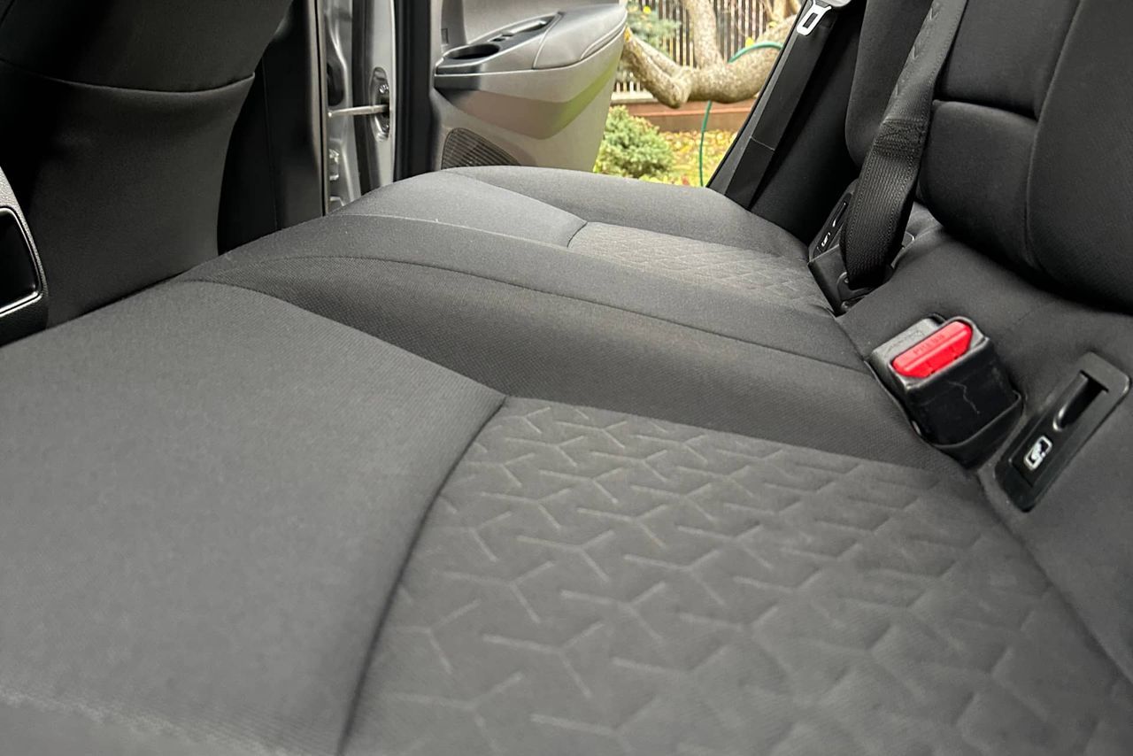 Toyota Yaris - Image 28